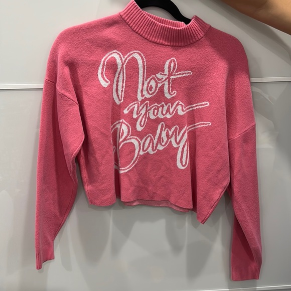 Cozy Cropped Bright Pink Sweater - Picture 1 of 2